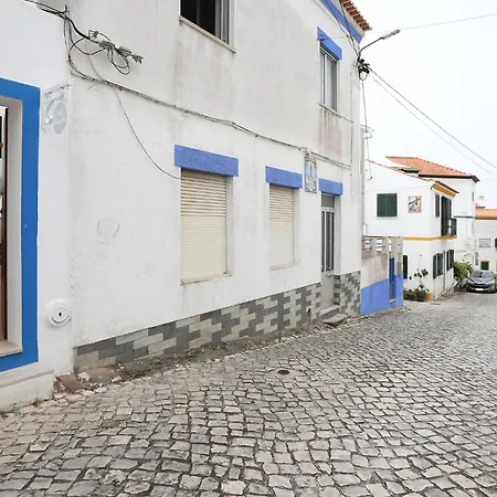 Nyaraló Sítio's Legend 1 *